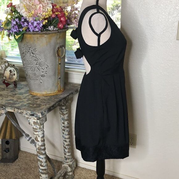 Walter by Walter Baker Black and Green Backless Dress - Picture 4 of 14